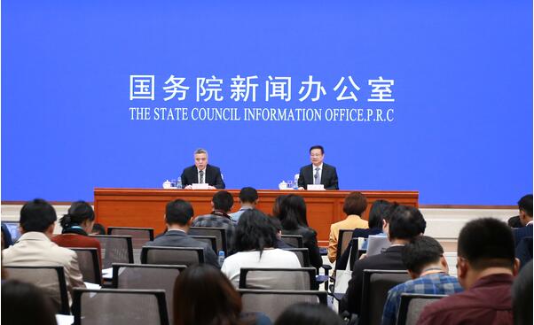 國家統計局：全國規模以上工業增加值同比實際增長6.4%，增速比上半年回落0.3個百分點