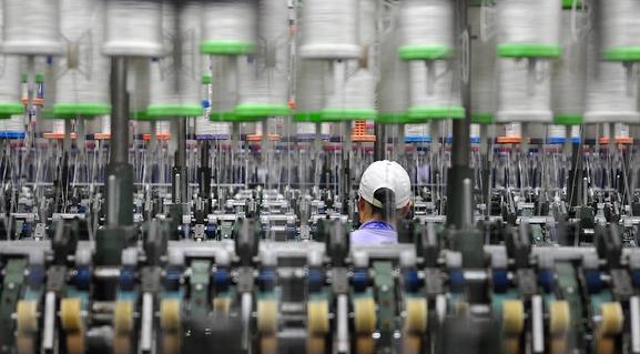 新一輪科技革命和產業變革助力輕工業轉型升級，推進輕工業智能化發展