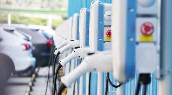 新能源汽車產業2019年補貼標準在2018年基礎上平均退坡50%?